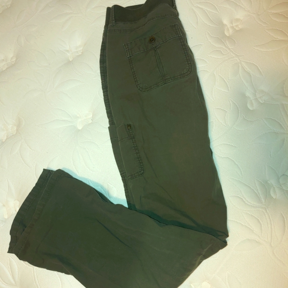Jones of New York Sport Pants # olive color# very comfortable#